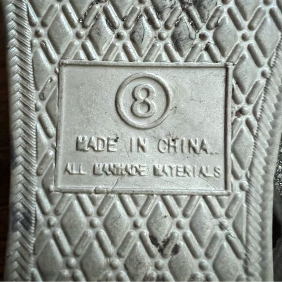 Capelli comfort gold/tan sparkly sandals women’s Sz 8 comfort sole - Picture 8 of 11